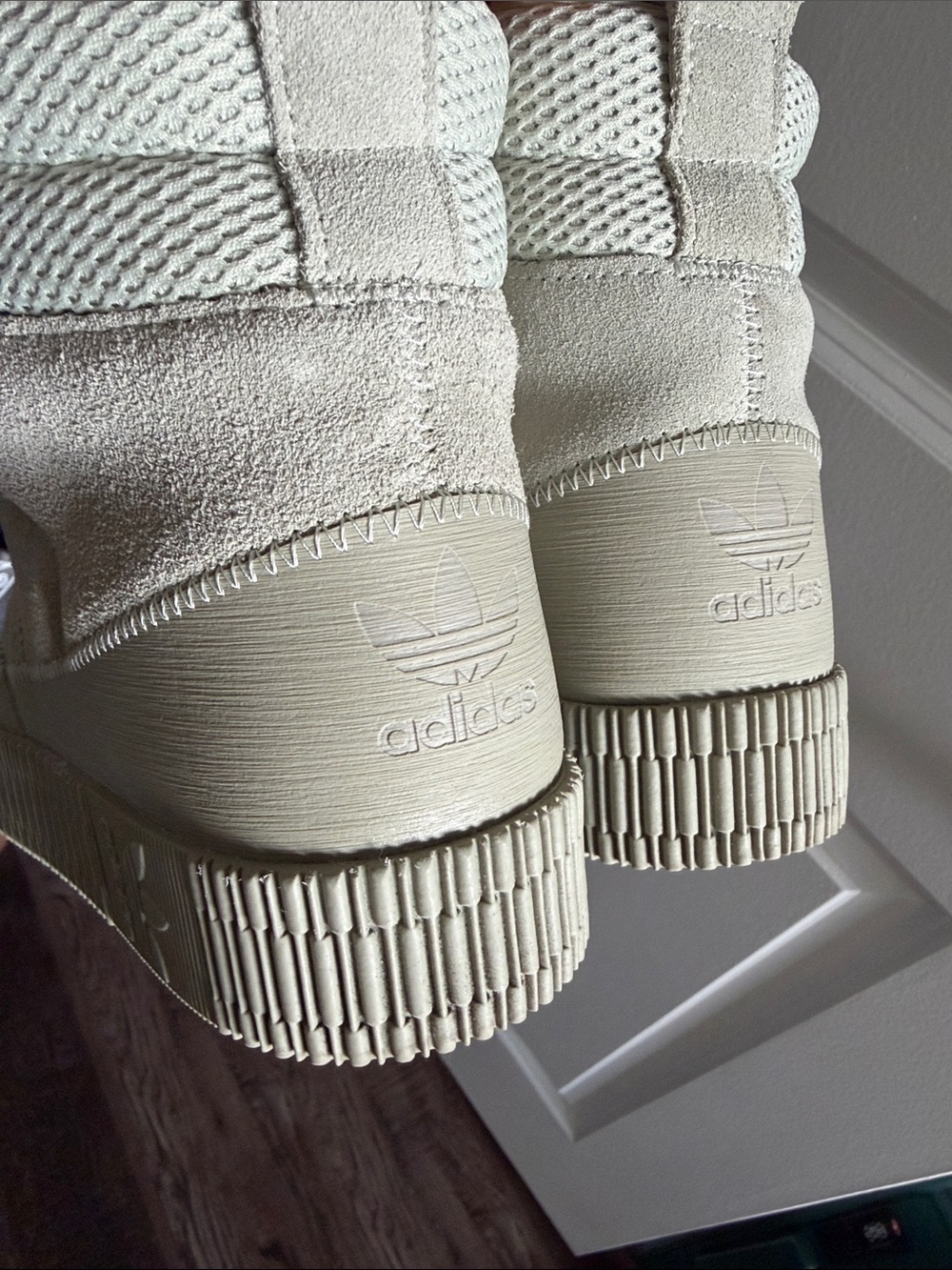 adidas Samba Mid Top Sneakers in Sage Halo Green - Picture 13 of 14